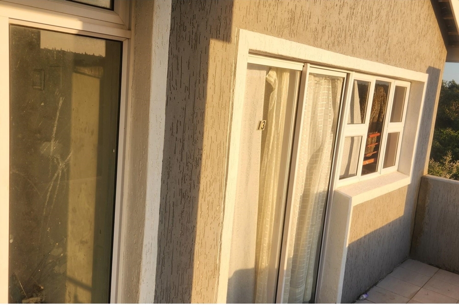 15 Bedroom Property for Sale in Beacon Bay Eastern Cape